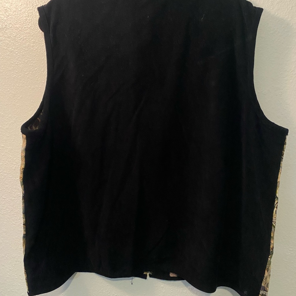 Vintage Dressbarn Women's Classic Animal Tapestry Vest size 2xl with zipper - Picture 2 of 4